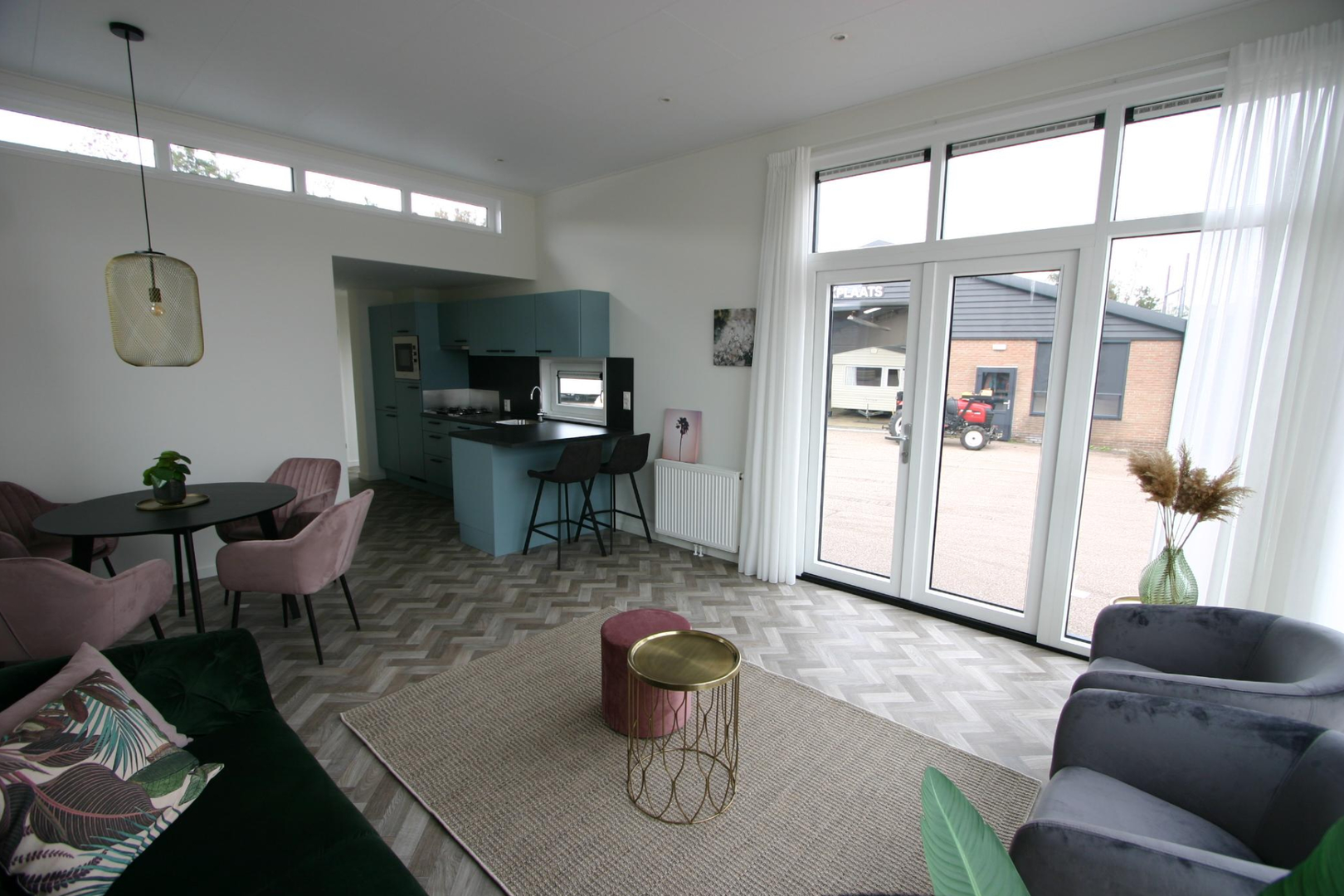 Neu chalet AMS Cube  - Mass angefertigt (792786) 
